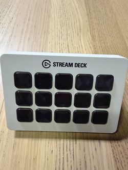 Elgato Stream Deck (15-Key, White) - Works Great
