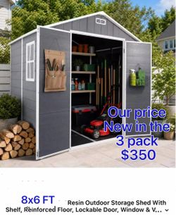 Outddor storage shed with floor