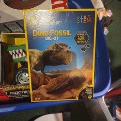 National Geographic Dino Fossil Dig Kit