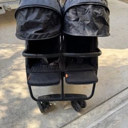 Zoe Triple Stroller 