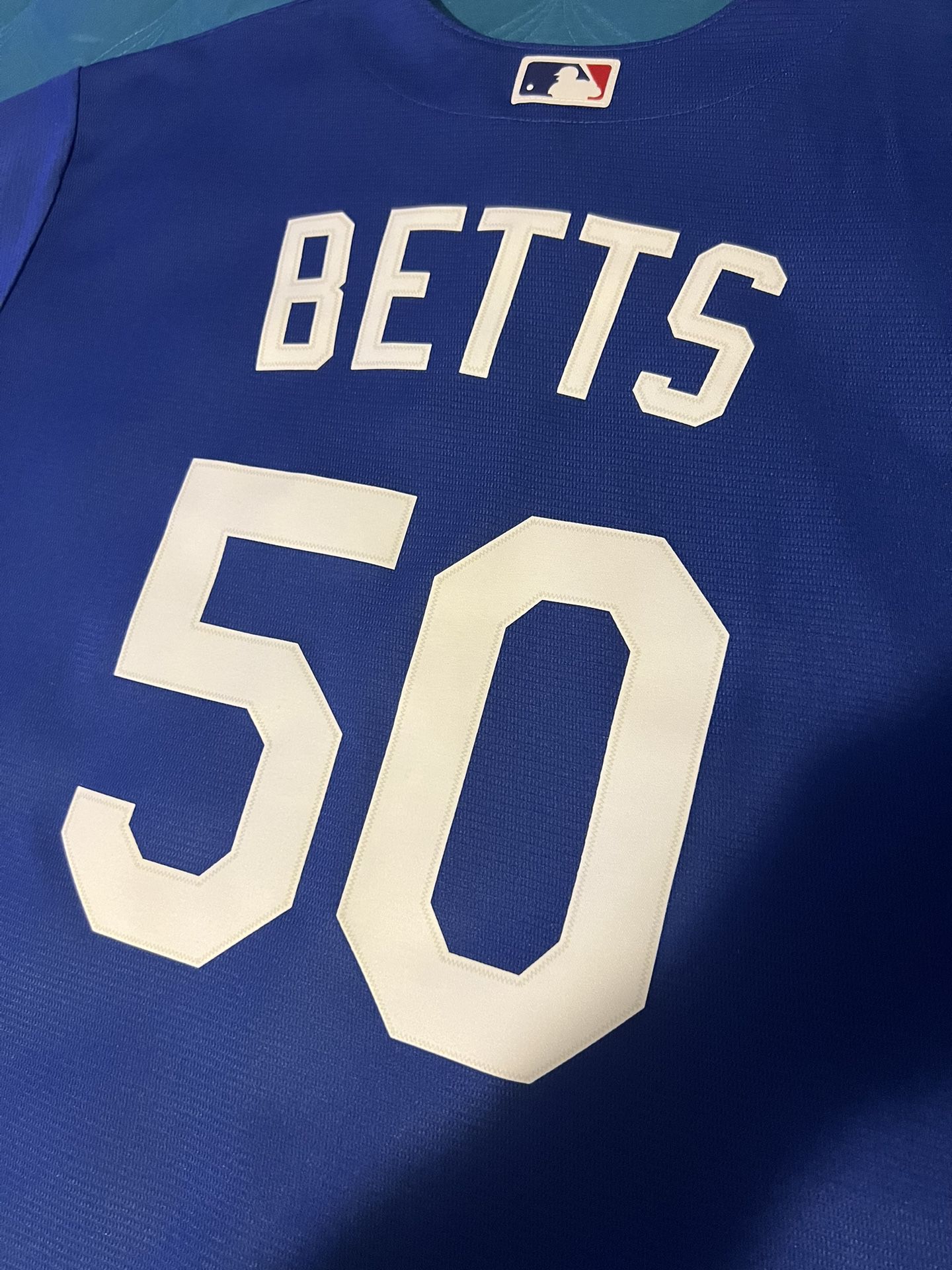 Mookie Betts #50, Los Angeles Dodgers White New Size 52 Nike