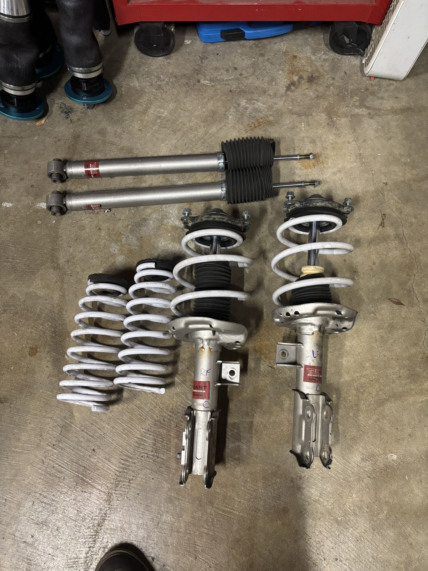 Tru Hart Suspension Lowering Springs 16 - 20 Kia Optima Hyundai Sonata