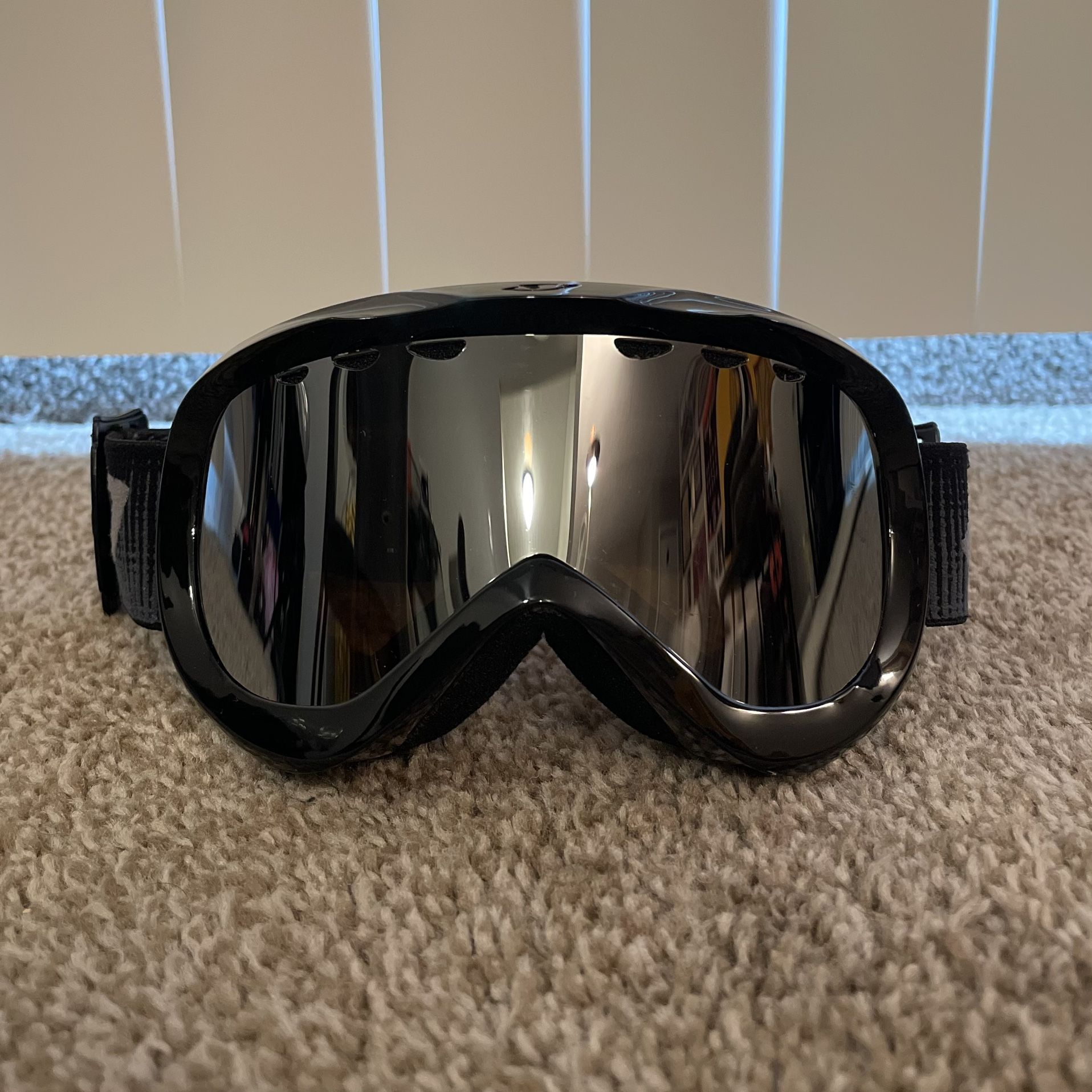 Giro Snow Goggles: Men, Women, and Youth