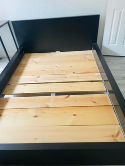 Full size bed frame