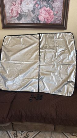 Glass roof sunshade for Tesla Model Y