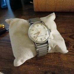 Classic 1951 Bulova "Watertite" stainless automatic watch.