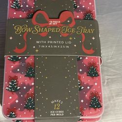 2pk Printed Lids/Bow Ice Tray by Core (24 Bow Molds)