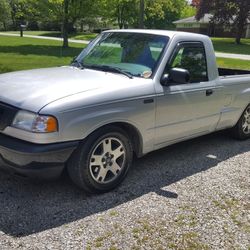 2004 Mazda B2300