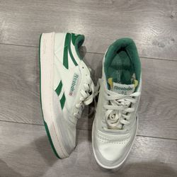 Reebok Shoes Size 8.5 Used No Box