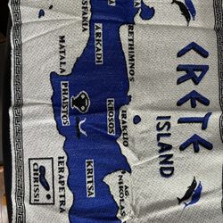 GREECE CRETE ISLAND TABLECLOTH SET BRAND NEW