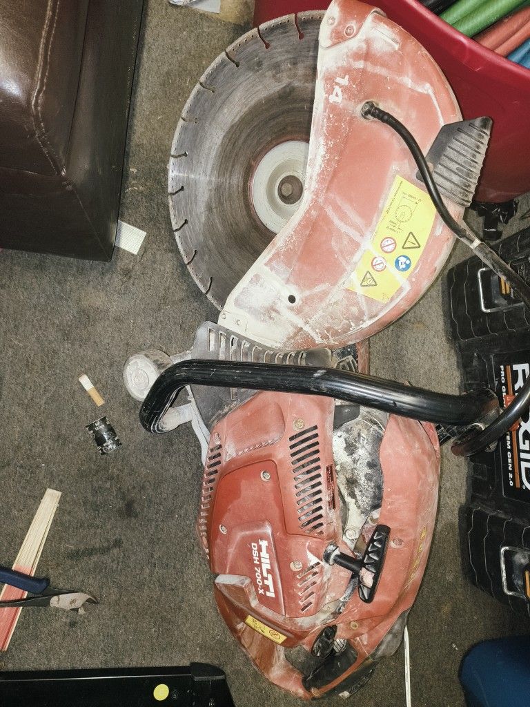 Hilti Demo Saw Dsh 700 . 575$