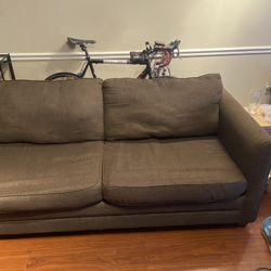 6ft Brown Pullout Couch