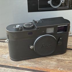 Leica M9 Monochrom CCD digital camera body