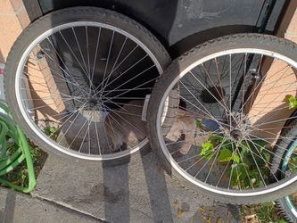 Bike tires