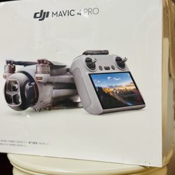 DJI Mavic 4 Pro Base Fly More Combo