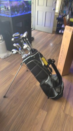 Women’s golf clubs