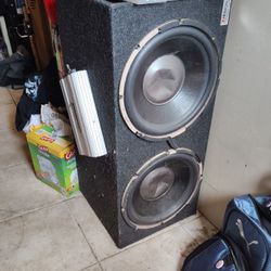 15x15  Subwoofers Daytona 200$ With Amp 