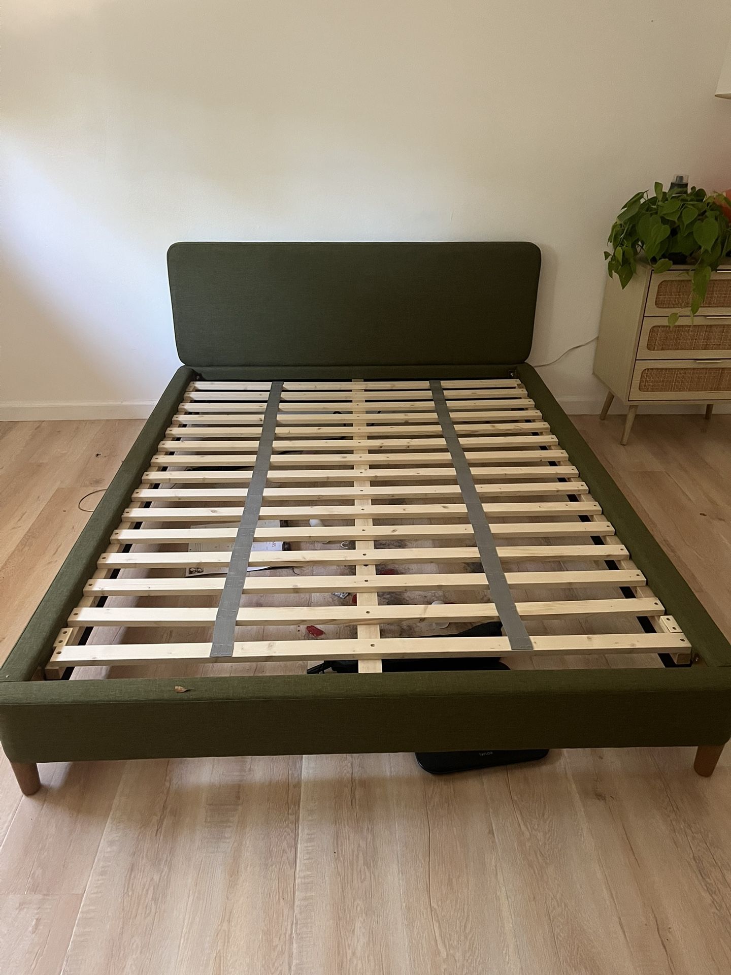 Green Full Size Bed Frame Like New