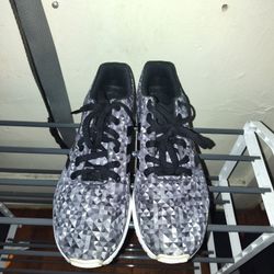 Adidas Men's Zx Flux Monochrome Prism Shoes 