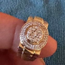 10k gold ring with diamonds