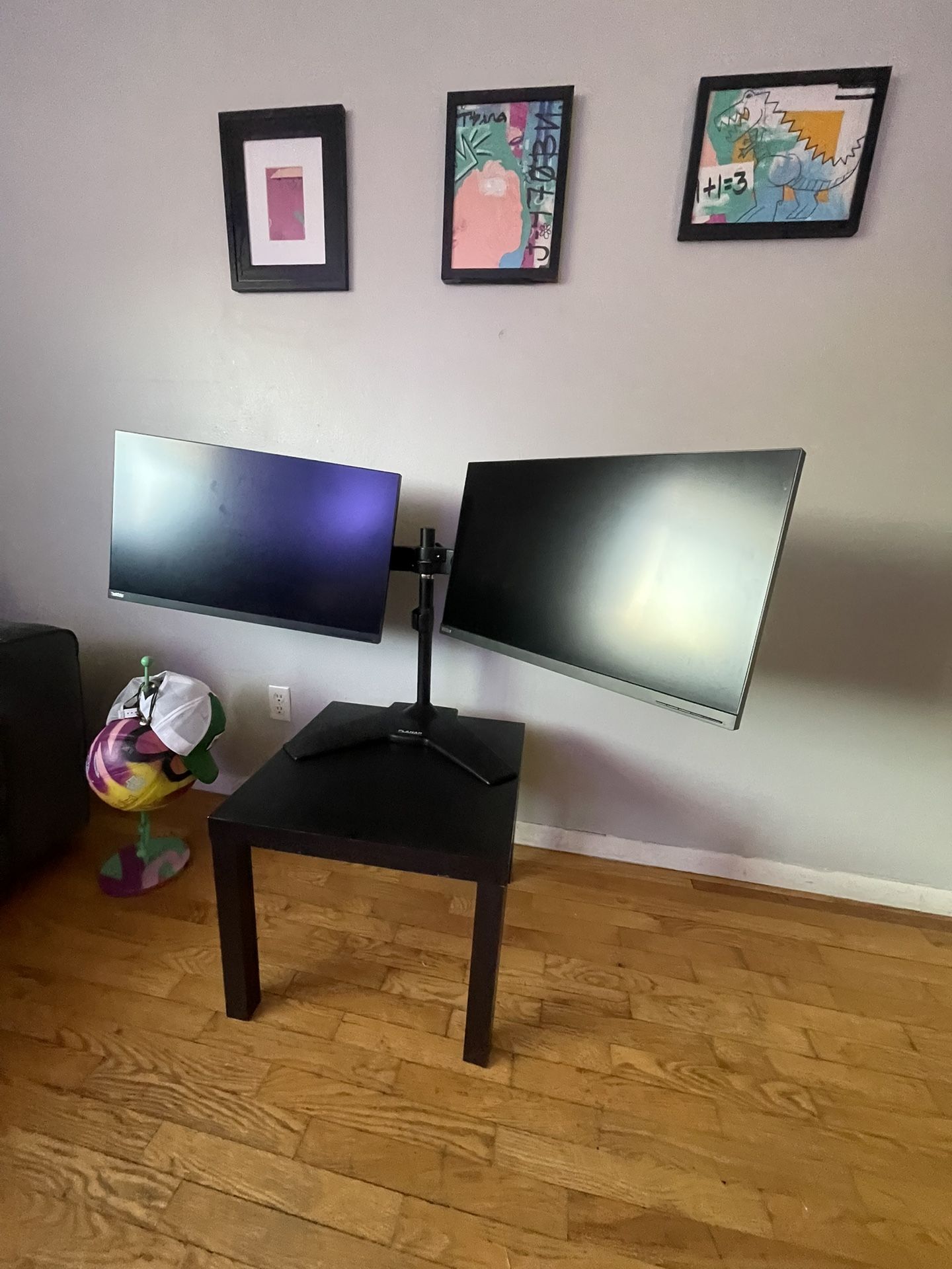 Lenovo Thinkvision 4k Monitors (double w/ Stand)