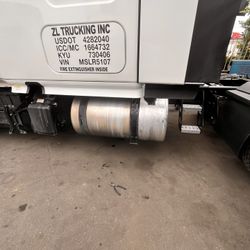 Extended Diesel Tanks Volvo Freightliner Peterbilt Kenworth