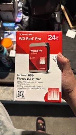 Western Digital 24TB WD Red Pro NAS Internal Hard Drive HDD - 7200 RPM, SATA 6 Gb/s, CMR, 512 MB Cache, 3.5