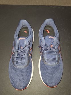 ASICS TENNIS SHOES FOR WOMEN 11 1/2