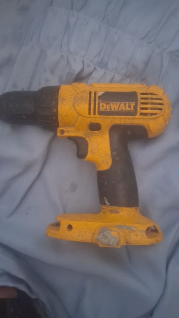 DEWALT DC759 18V Cordless Drill Driver