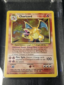 Charizard 4/102 Base Set Unlimited (Holofoil)