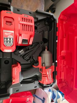 Milwaukee 1/2 high torque impact with ONE KEY