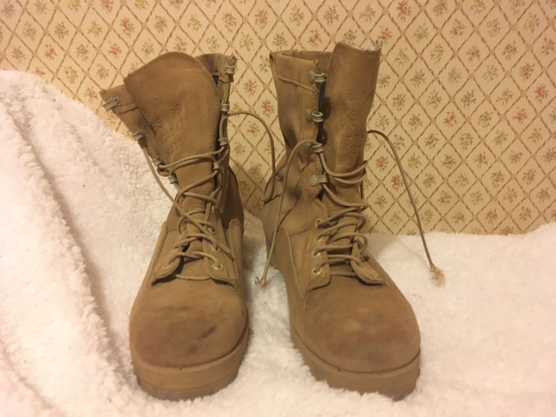 Military Combat Boots