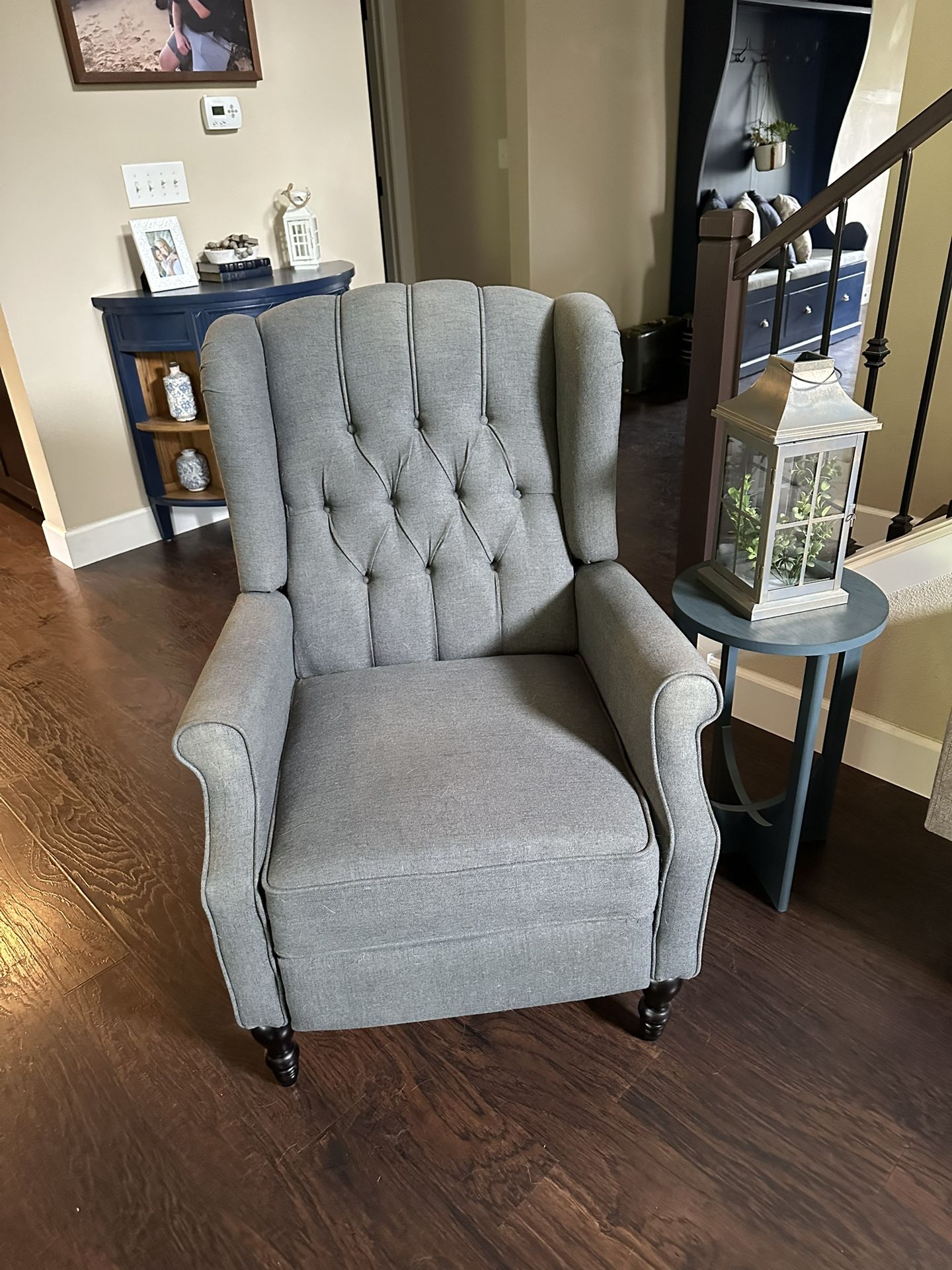 Free Gray recliner