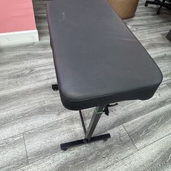 Tattoo Arm Rest like new