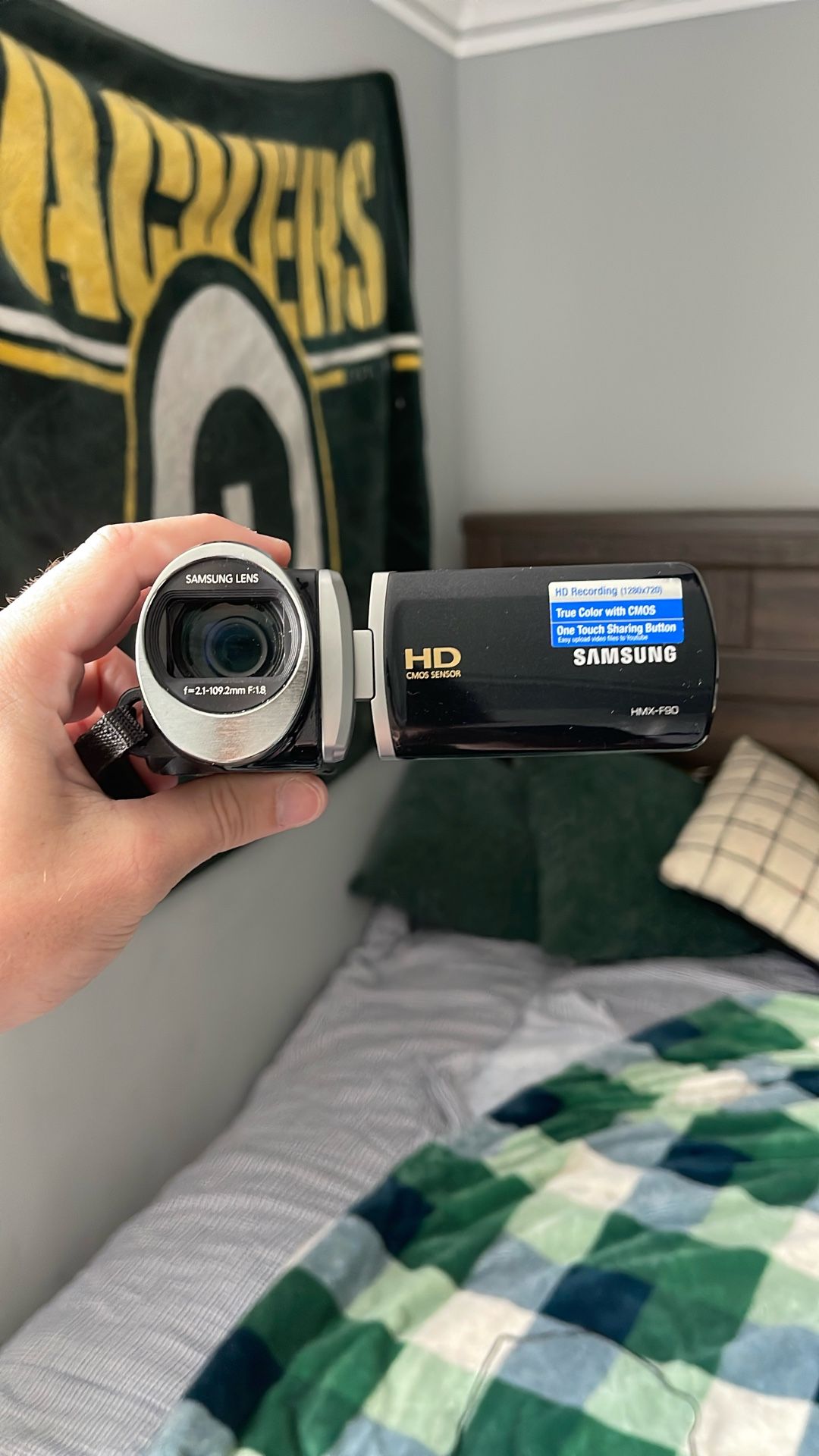 Samsung Handheld Camcorder