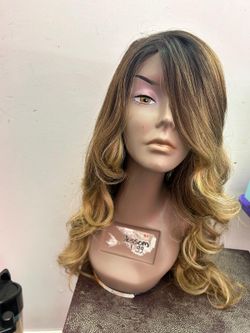 Wavy wig