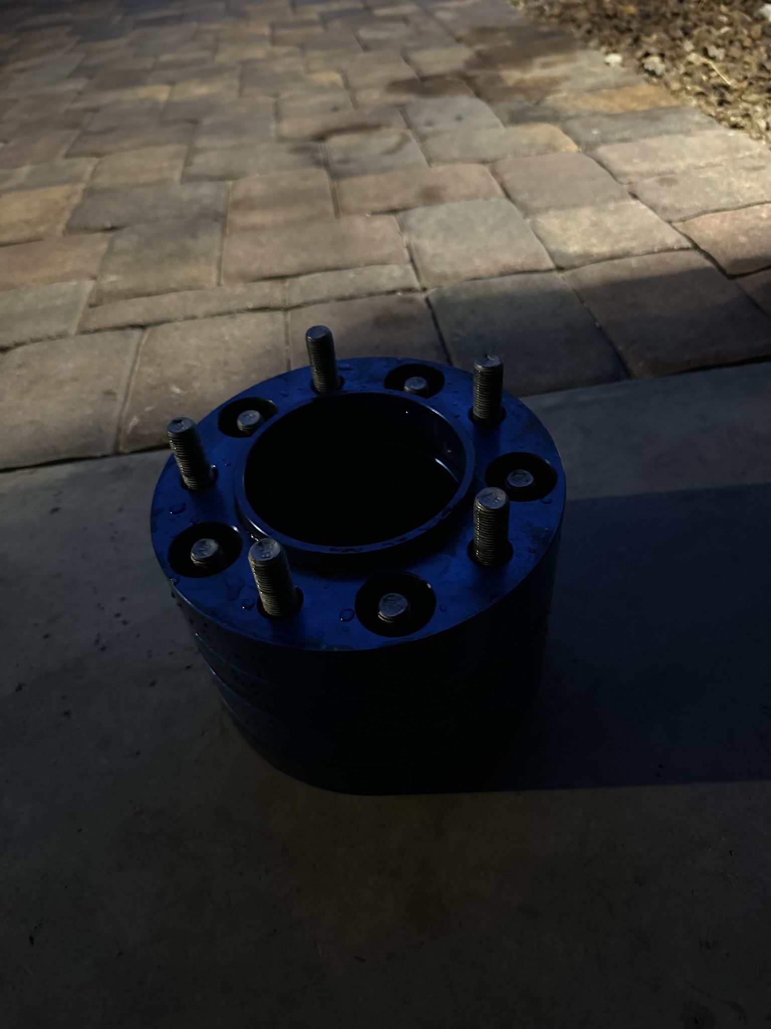 Spidertrax Offroad 1.25" Thick Wheel Spacers (Anodized Blue) WHS007