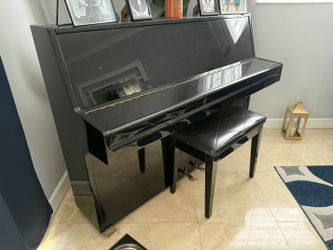 Piano Morgan and Son