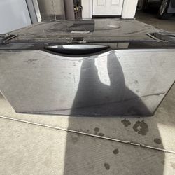 1 Samsung Washer/Dryer Pedestal – 27” w/ Storage Drawer
