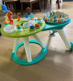 Walk around baby activity
