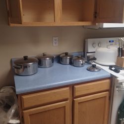 Cooking Pots W/Lids