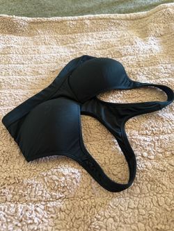 Black Sports Bra