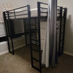 Full size loft bed with desk