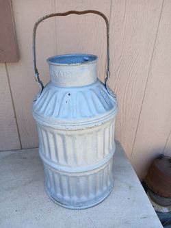 Vintage Texaco oil can