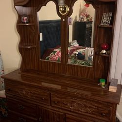 Vintage Brown Wood Dresser with Mirror – Good Condition