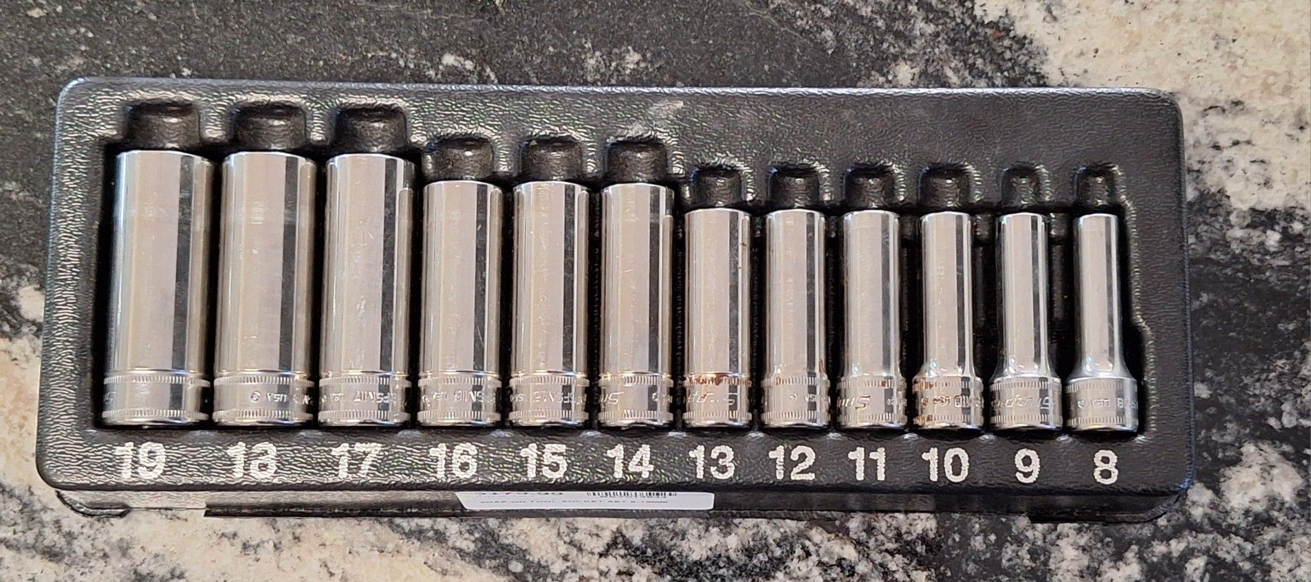 SNAP-ON TOOL SOCKET SET 8-19MM
