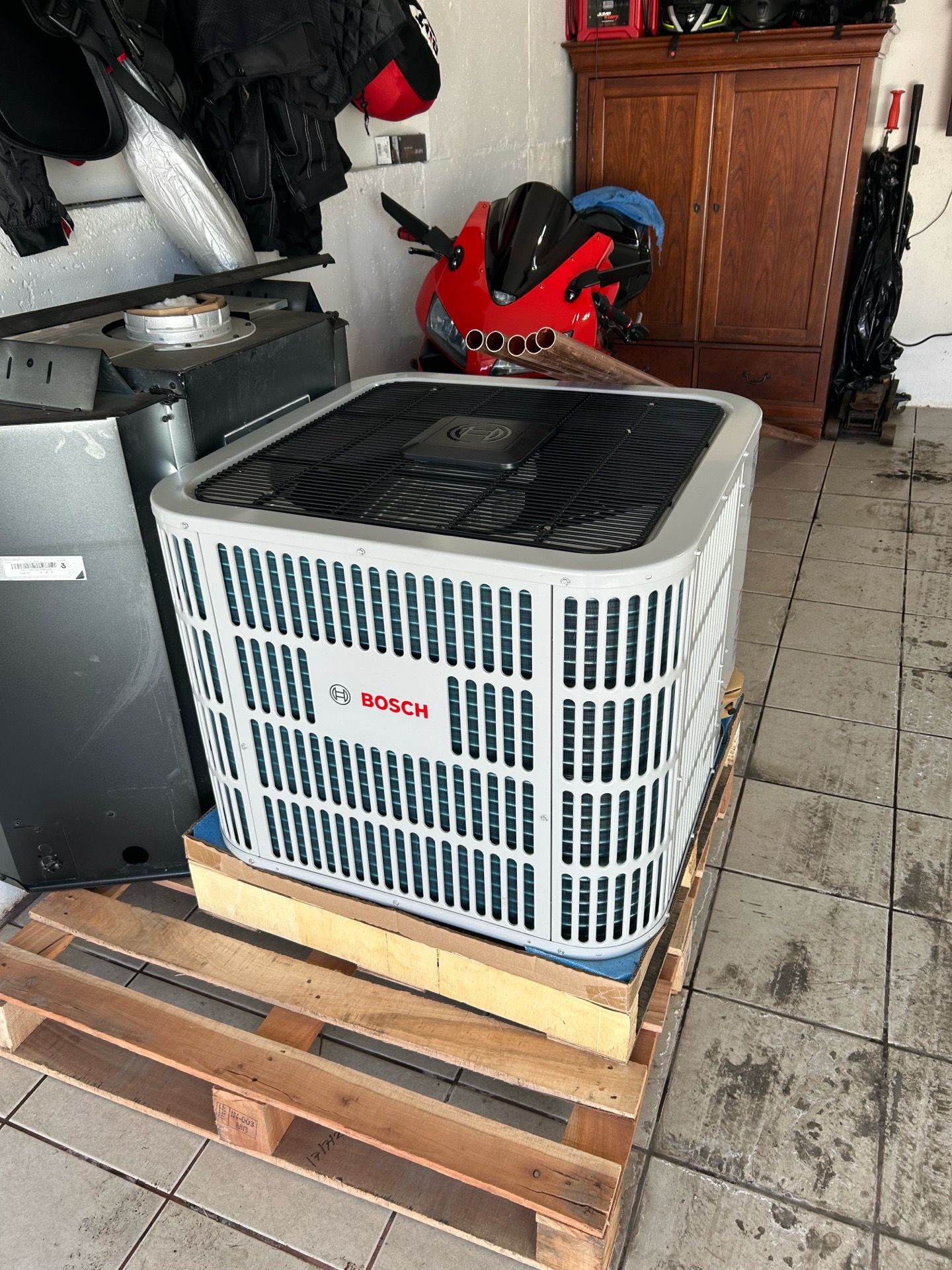 Bosch Outside unit Air Conditioning