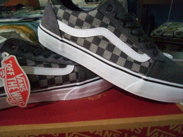 VANS  Shoes
