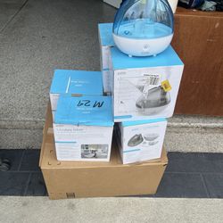 Humidifiers 15 Dollar Each Or Many For 10$