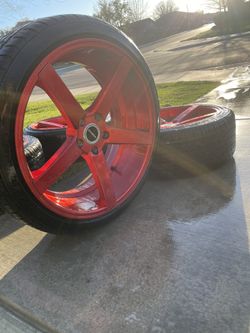 Aftermarket Strada Red Rims